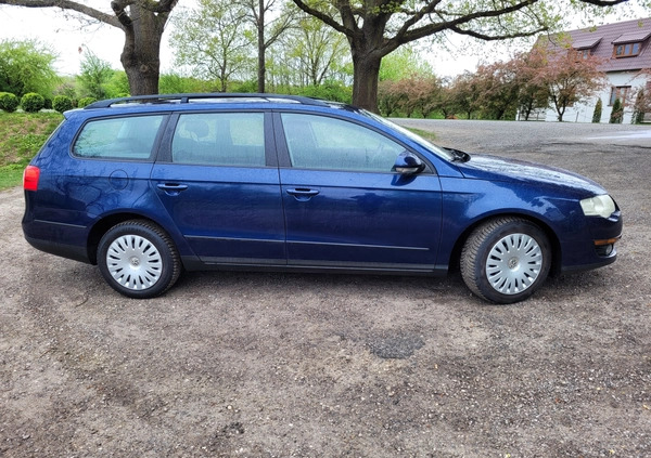 Volkswagen Passat cena 16900 przebieg: 141222, rok produkcji 2007 z Sandomierz małe 379